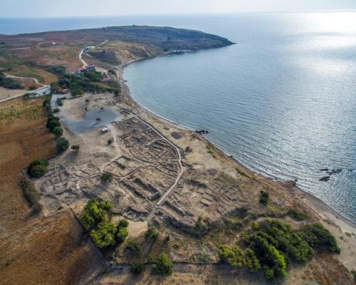 Αεροφωτογραφία του προϊστορικού οικισμού της Πολιόχνης